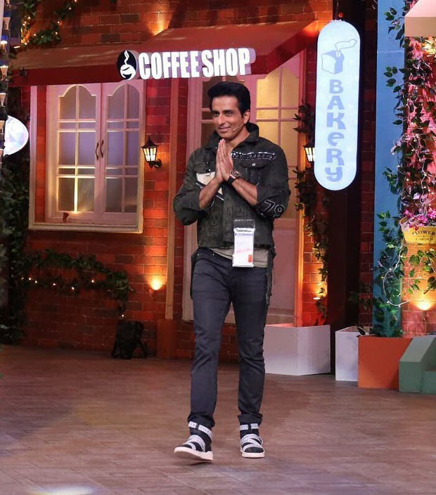 Sonu Sood shoots for The Kapil Sharma Show, first trailer brings back the cast Sonu Sood shoots for The Kapil Sharma Show, first trailer brings back the cast
