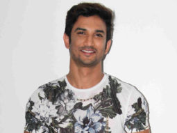 VIDEO: When Sushant Singh Rajput stopped by to hear and appreciate a local talent singing