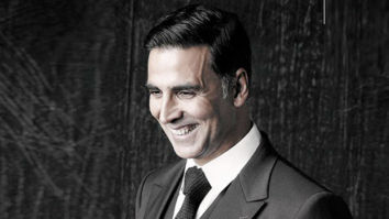 HUGE: Akshay Kumar has a RECORD 7 CONFIRMED upcoming films+1 web series; nearly Rs. 1,100 CRORES riding on him!