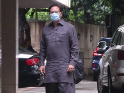 Atul Agnihotri spotted at Sohail Khan’s residence in Bandra