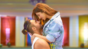 Movie Wallpapers Of The Movie Chandigarh Kare Aashiqui