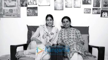On The Sets Of The Movie Gunjan Saxena - The Kargil Girl