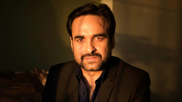 Pankaj Tripathi, Janhvi & Team Gunjan Saxena on their Roles, Trolls & Gossip in Industry Pankaj Tripathi, Janhvi & Team Gunjan Saxena on their Roles, Trolls & Gossip in Industry