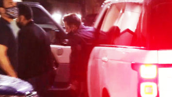 Salman Khan and others spotted at Sohail Khan’s residence for Ganpati Darshan