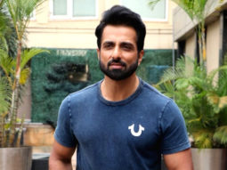Sonu Sood provides accommodation to 20,000 migrants in Noida