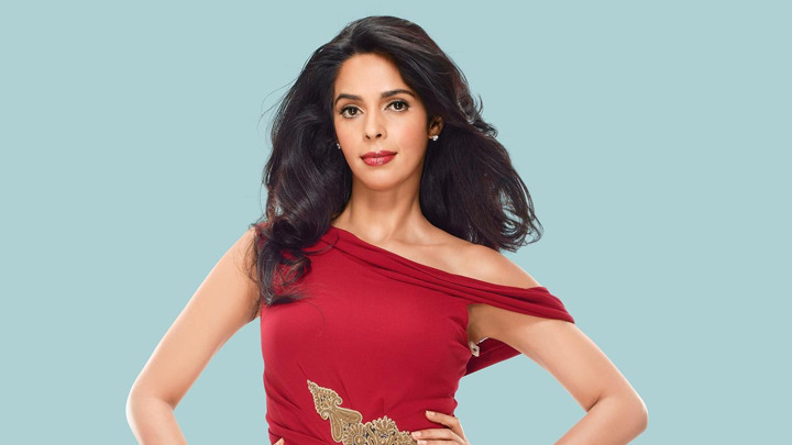 What I Eat In A Day With Mallika Sherawat | Secret of her beauty | Lifestyle | Diet What I Eat In A Day With Mallika Sherawat | Secret of her beauty | Lifestyle | Diet