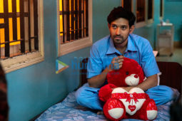 Movie stills of the movie Dolly Kitty Aur Woh Chamakte Sitare