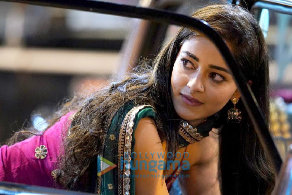 khaali peeli 2 6