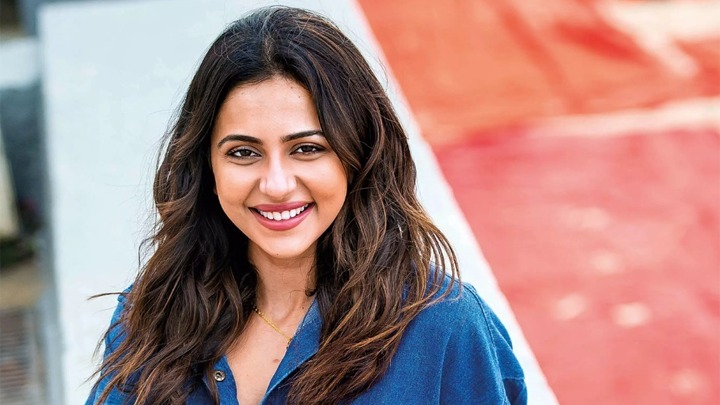 Rakul Preet REVEALS her all ‘First Times’ | First Drink | First Friend in Bollywood | Lifestyle Rakul Preet REVEALS her all ‘First Times’ | First Drink | First Friend in Bollywood | Lifestyle