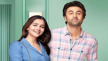 Ranbir Kapoor & Alia Bhatt begin dubbing for Brahmastra, a song shoot remains