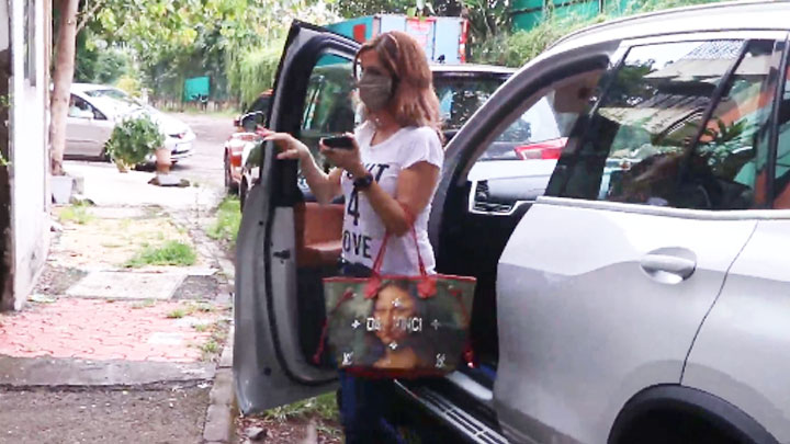 Sussanne Khan spotted in Juhu