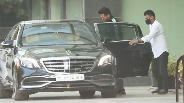 Anil Kapoor spotted at Dharma office Andheri