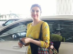 Divya Khosla Kumar spotted at Airport