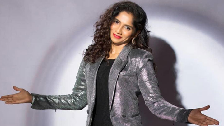 LAUGH RIOT- Jamie Lever MIMICS Kareena, Sonam, Sridevi, Farah Khan | SRK | Saif Ali Khan LAUGH RIOT- Jamie Lever MIMICS Kareena, Sonam, Sridevi, Farah Khan | SRK | Saif Ali Khan