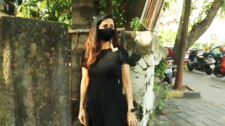 Nimrat Kaur spotted at Kromakay salon Juhu
