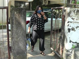 SPOTTED – Farah Khan and Huma Qureshi at Kromakay Salon Juhu