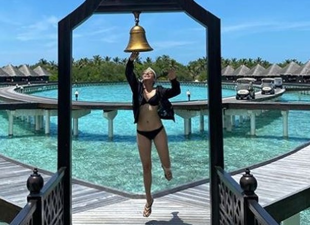 Taapsee Pannu is ‘ringing out the bad times’ in Maldives in style