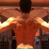 Watch: Tiger Shroff flexing his perfectly toned body leaves his fans amazed