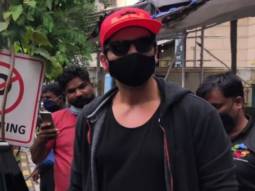 Zayed Khan spotted at Foodhall Bandra