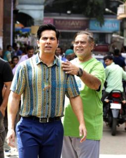 On The Sets Of The Movie Coolie No. 1