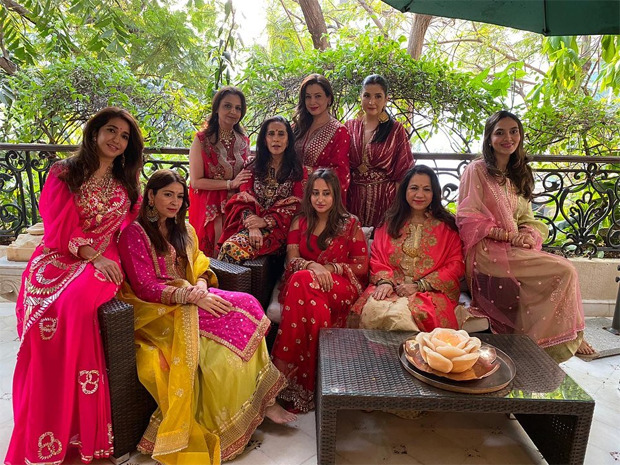 Karwa Chauth 2020: Shilpa Shetty, Raveena Tandon, Varun Dhawan's girlfriend Natasha Dalal celebrate at Anil Kapoor's residence
