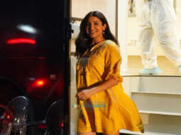 Photos: Mommy-to-be Anushka Sharma is all smiles as she heads for shoot