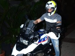 PICTURES: Kunal Kemmu purchases a BMW R2150 bike worth over Rs. 26 lakhs