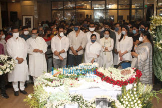Photos: Soumitra Chatterjee’s funeral in Kolkata