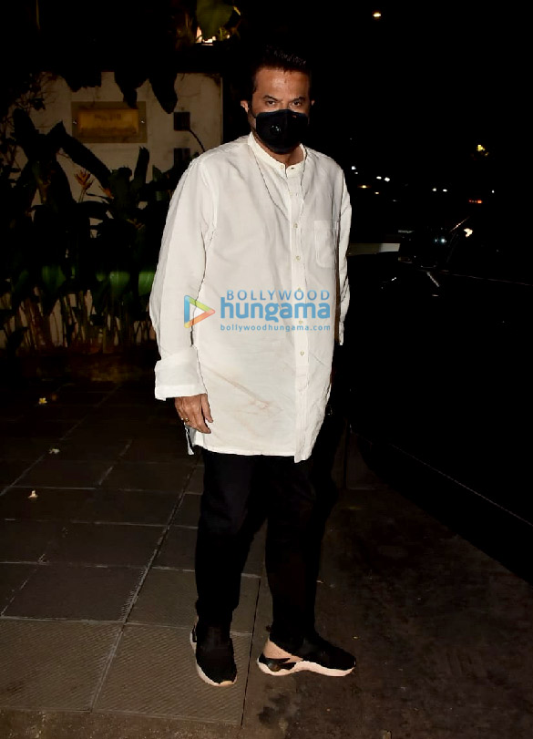 photos anil kapoor snapped at a clinic in bandra 3