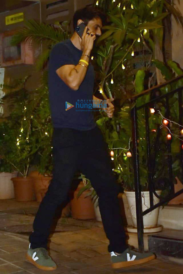 photos arjun rampal snapped in mumbai 3