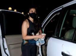 Photos: Daisy Shah snapped in Bandra