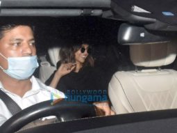 Photos: Deepika Padukone snapped at clinic in Santacruz