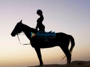Photos: Elli AvrRam goes horse riding in Dubai