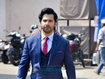 Photos: Kareena Kapoor Khan and Varun Dhawan spotted at Mehboob Studios