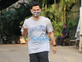 Photos: Kunal Kemmu snapped In Bandra