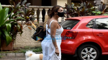 Photos: Malaika Arora and Sophie Choudry snapped in Bandra