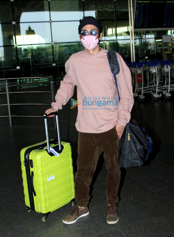 photos neetu chandra radhika madan and aamir ali snapped at the airport 4