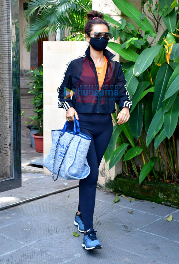 photos patralekha spotted at a clinic in bandra 3