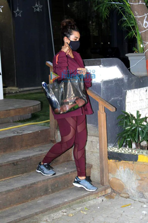 photos patralekha spotted outside a gym in pali hill 4