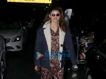 Photos: Ranbir Kapoor and Anupriya Goenka and others snapped at the airport