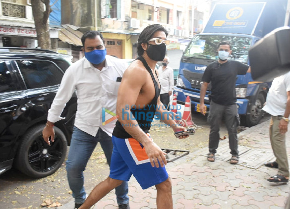 photos ranveer singh snapped in the town 1