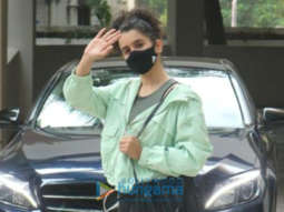 Photos: Sanya Malhotra snapped in Andheri