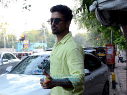 Photos: Saqib Saleem snapped in Juhu