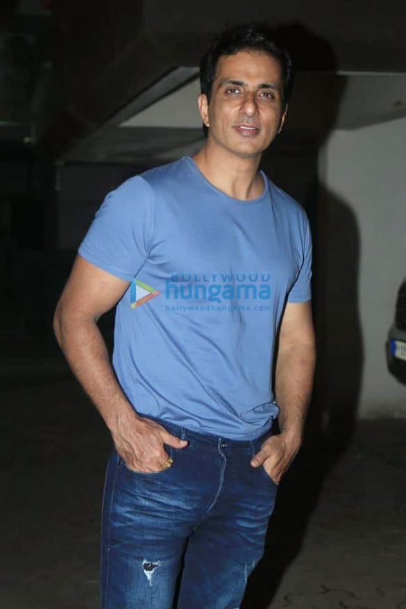 Photos: Sonu Sood snapped at Andheri Photos: Sonu Sood snapped at Andheri