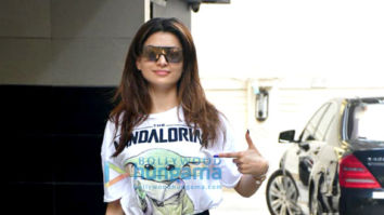 Photos: Urvashi Rautela spotted outside a salon