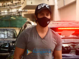 Photos: Varun Dhawan snapped at a dubbing studio in Juhu