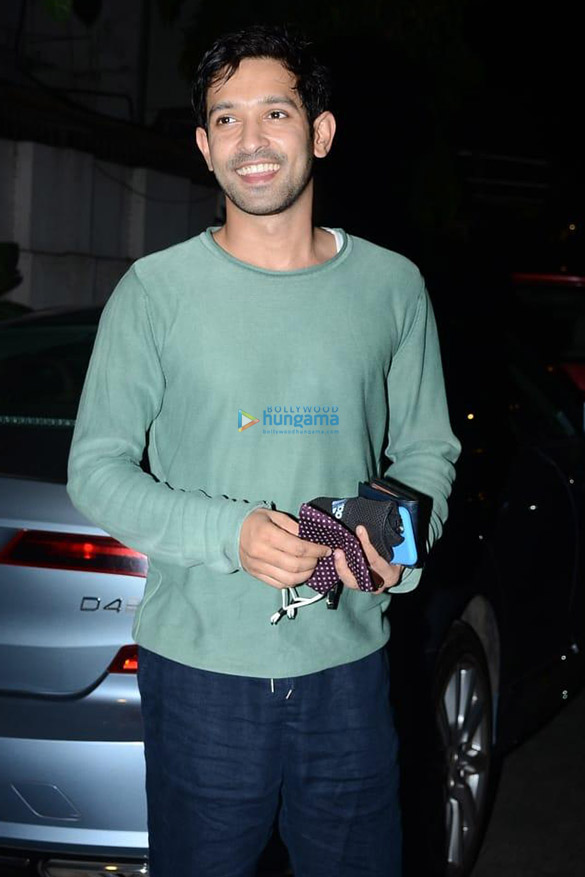 photos vikrant massey snapped in andheri 1