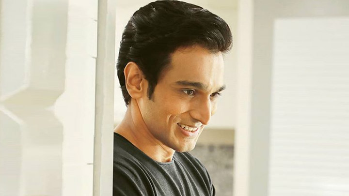 Pratik Gandhi: “Harshad Mehta’s BIGGEST MISTAKE was that he succumbed to…”| Rapid Fire Pratik Gandhi: “Harshad Mehta’s BIGGEST MISTAKE was that he succumbed to…”| Rapid Fire