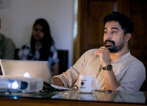 Rannvijay Singha dons professor’s hat in the upcoming Netflix series Mismatched Rannvijay Singha dons professor’s hat in the upcoming Netflix series Mismatched