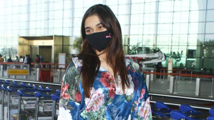 Saiee Manjrekar spotted at Airport